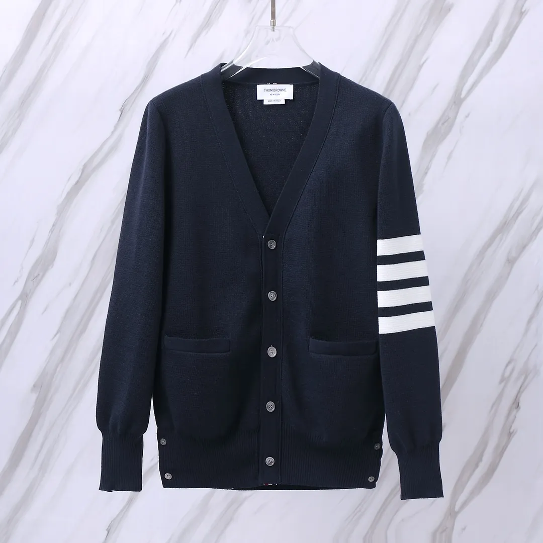 ：M 04 （TBClassic ） THOM BROWNE .TBClassic Breathable Same Style ：White/Navy Blue /Gray/ Blue Size：1/2/3/4